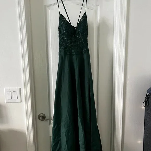 Macy's | Dresses | Forest Green Prom Dress | Poshmark Macy's | Dresses | Forest Green Prom Dress | Poshmark
